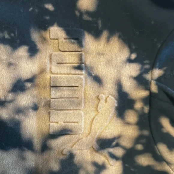 Girl’s Puma distressed hoodie.  Size 10/12.  Excellent condition - Picture 2 of 4